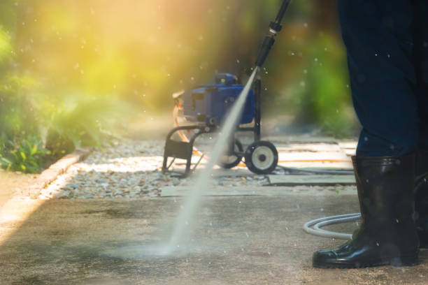 Best Sign and Awning Cleaning  in West Liberty, KY